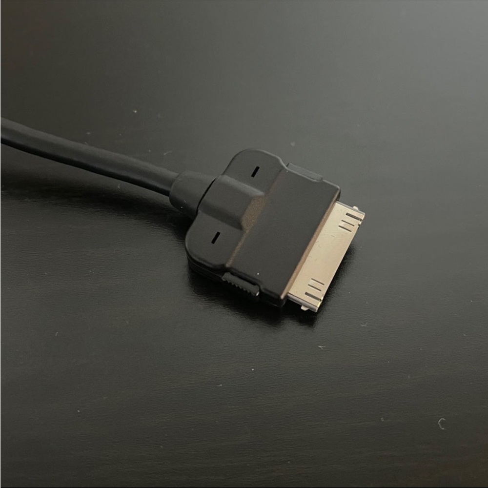Audi | iPod® AMI Cable - Picture 3 of 3